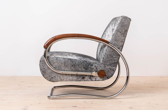 Image 1 of Bauhaus Armchair Model H221 designed by Jindřich Halabala for UP Závody, 1930s