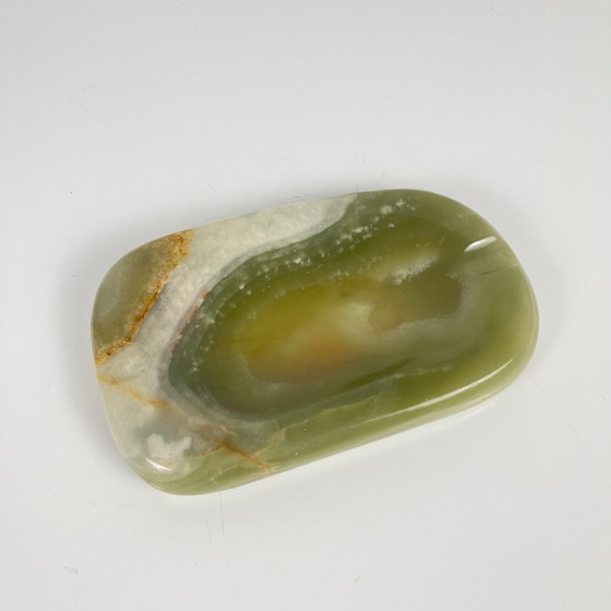 Image 1 of Vintage asbak/sieradenschaaltje uit de jaren 70 van groene onyx – natuursteen