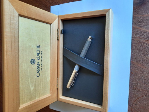 Caran D Ache rollerpen
