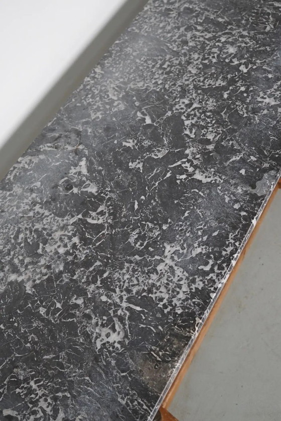 Image 1 of Franse marmeren en gietijzeren console- of bijzettafel, 19e eeuw