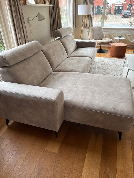 Image 1 of Nueva combinación de asientos