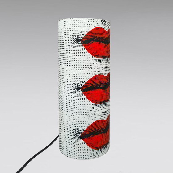 Image 1 of 1990s Piero Fornasetti "Kisses" Floor Lamp for Antonangeli, Follia Pratica Collection