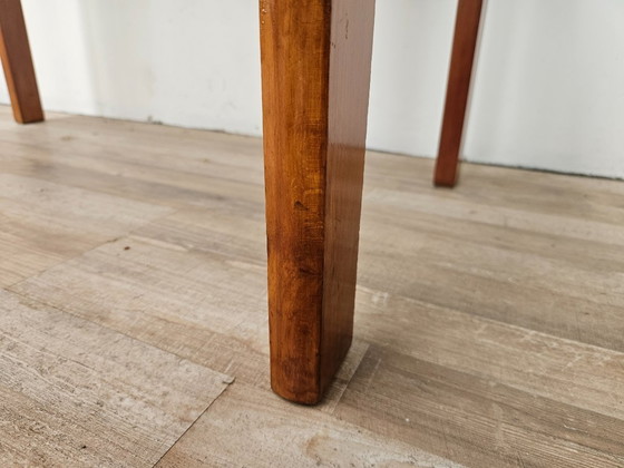 Image 1 of Schreibtisch im Art-Deco-Stil der 1950er Jahre aus Nussbaummaserholz und hellem Nussbaumholz