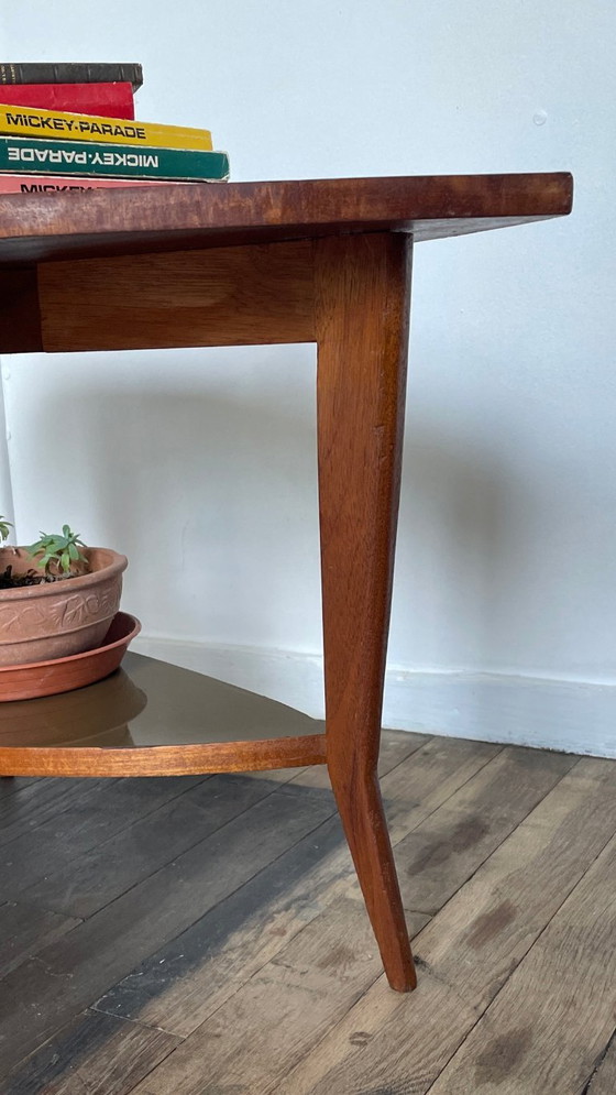 Tripod Coffee Table, 1950s/60s – Plastic, Plexiglass (photo 15 of 34)