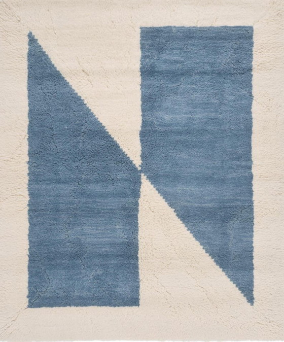 Image 1 of Blauw Berber tapijt, handgeweven, ambachtelijke stijl, afmeting 150/250 cm