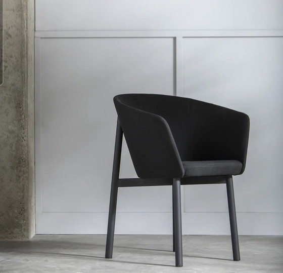 Image 1 of Sillón Bridge Residence - Editorial Kann - Diseño Jean Couvreur 