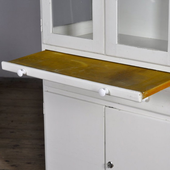 Image 1 of Armoire à pharmacie en bois, années 1950