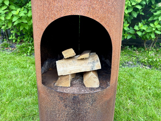 Image 1 of Frederik Roijé - Chimenea - Chimenea exterior / Chimenea abierta