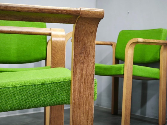 Image 1 of Ensemble de 4 fauteuils danois en chêne, par Magnus Olesen, années 1960