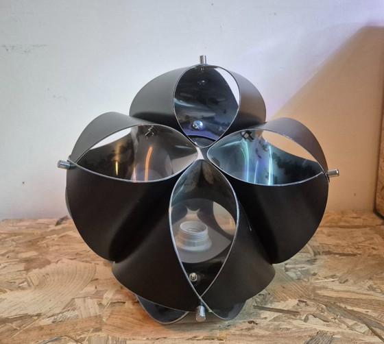 Image 1 of Design Klassieker: QAYOT Ortensia lampen