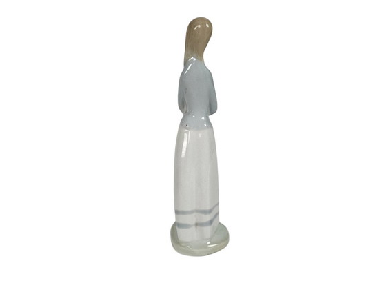 Image 1 of Valencia - Miquel Requena - porcelain - sculpture - 70s