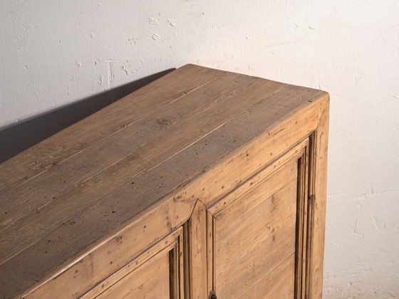 Large antique sideboard with three doors (c.1900) #38 (photo 18 of 40)