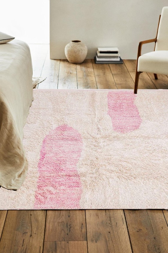 Image 1 of Moroccan artisan rug 200cmx300cm 