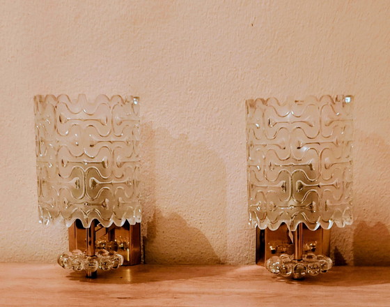 Image 1 of Kalmar Franken - Pair of Wall Lights

Textured Glass - Austria - 1960s