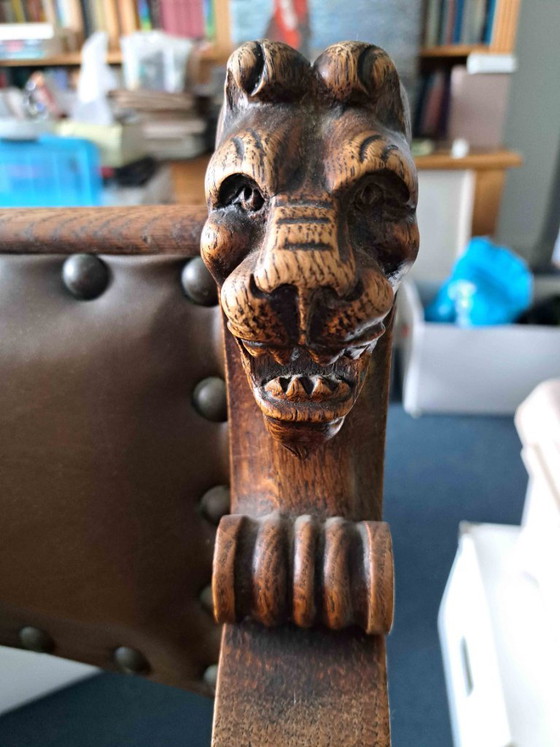 Sedia antica Dagobert, in stile Savonarola, con rivestimento in pelle. – Sedie e poltrone, Leather, Wood (photo 4 of 5)
