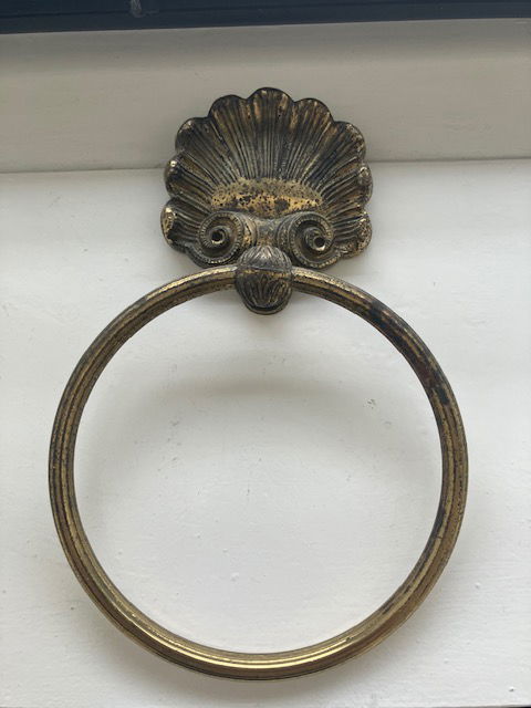 Anello portasciugamani in ottone vintage unico (gancio per appendere)