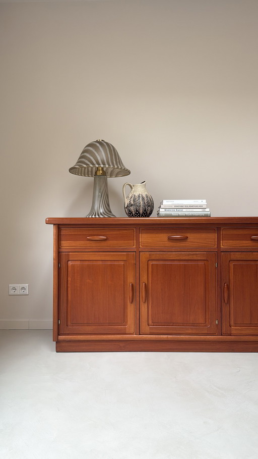 Vintage houten Dyrlund kast / dressoir