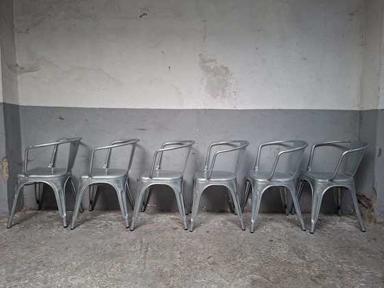 Image 1 of 6 x Tolix A gegalvaniseerd stalen stoelen