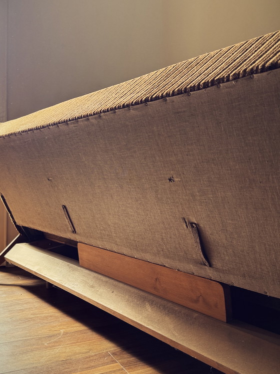 Image 1 of Seltenes und ikonisches Ensemble von Poul Jensen für Selig: Zwei Loungesessel und ein Schlafsofa aus der „Z Chair“-Kollektion