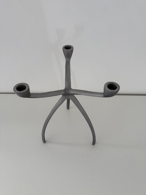 "Spider" tripod candlestick, space age Starck Eames 80s design – tafelaccessoires, Aluminium (photo 2 of 13)