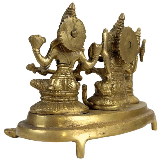 Pesada estatua india de altar de latón de Ganesha, Lakshmi y Saraswati - 3 kg (antigua) – Objetos decorativos (photo 6 of 11)