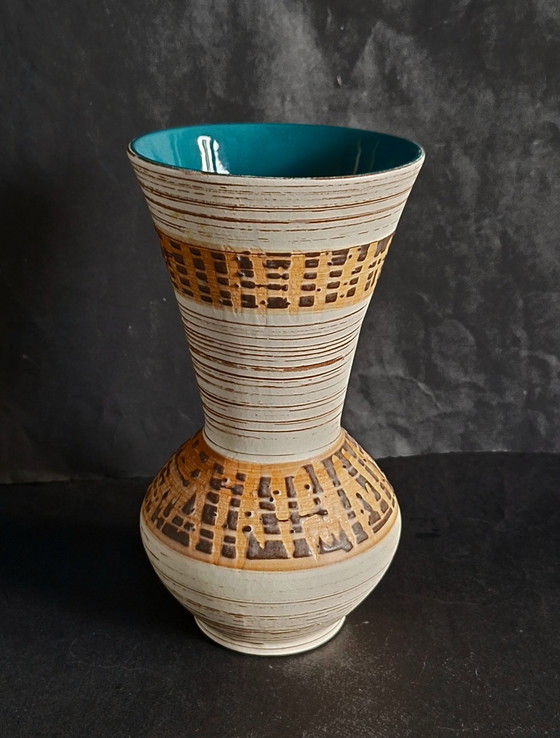 Image 1 of Vaso vintage in ceramica Carstens Tonniëshof W.Germany. Parti in rilievo.