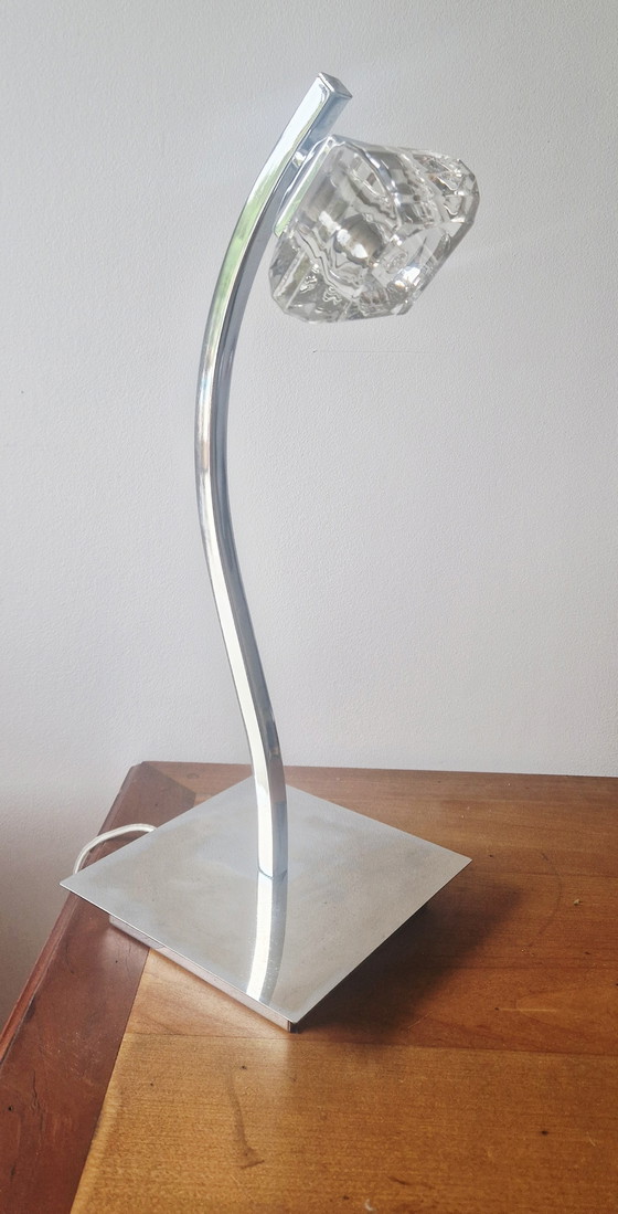 Image 1 of Moderne Designerlampe- Chrom und dickes Glas