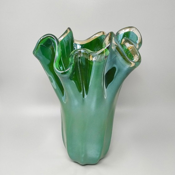 Image 1 of 1970s Luxury Handcrafted Green "Fazzoletto" Vase By Dogi in Murano Glass. Made in Italy