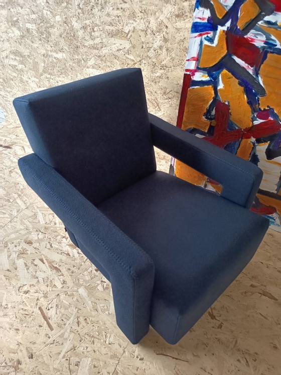 Image 1 of CASSINA Utrecht 637 armchair in Midnight BLUE Kvadrat wool by Gerrit Rietveld