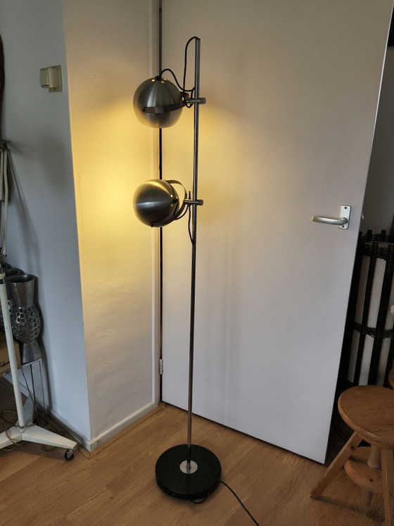 Lampadaire Vintage Space Age Eyeball – Années 70 (2 lumières) – Aluminium, Métal (photo 12 of 12)