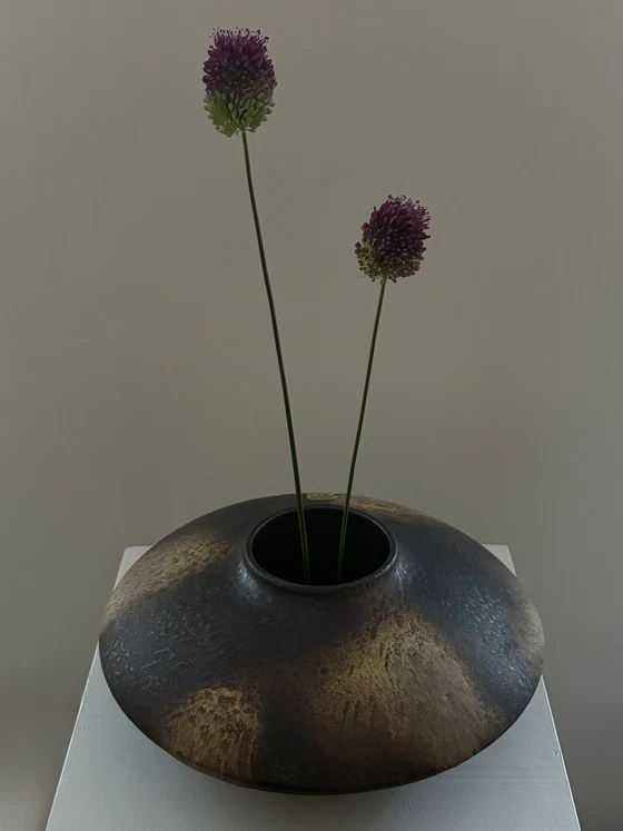 Vintage Ruscha ceramic UFO vase (photo 3 of 7)
