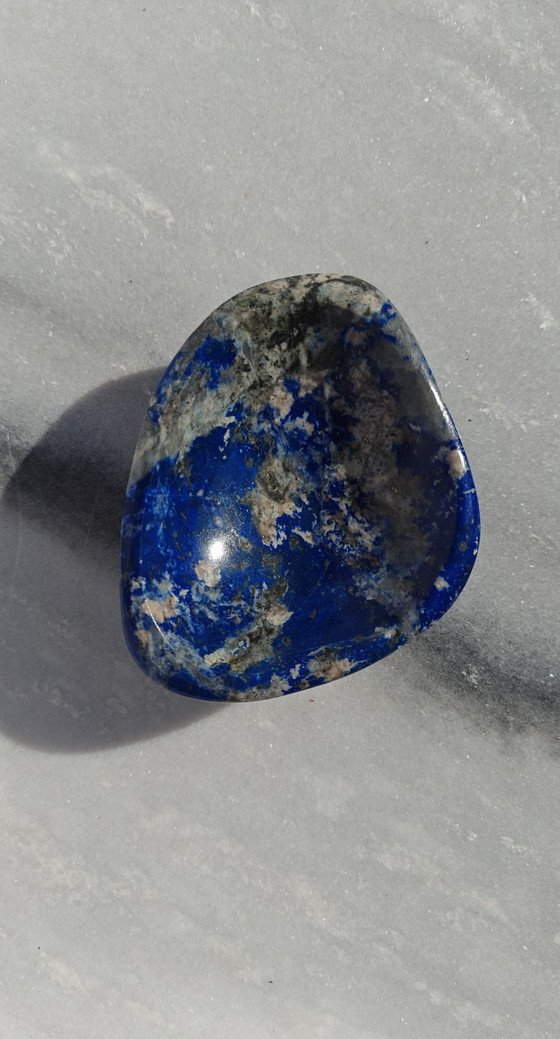 Image 1 of Bol en lapis-lazuli