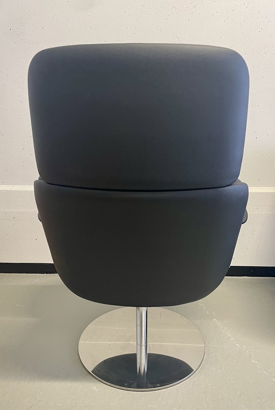 Image 1 of Luxe design-relaxfauteuil “Mantra” van Pierre