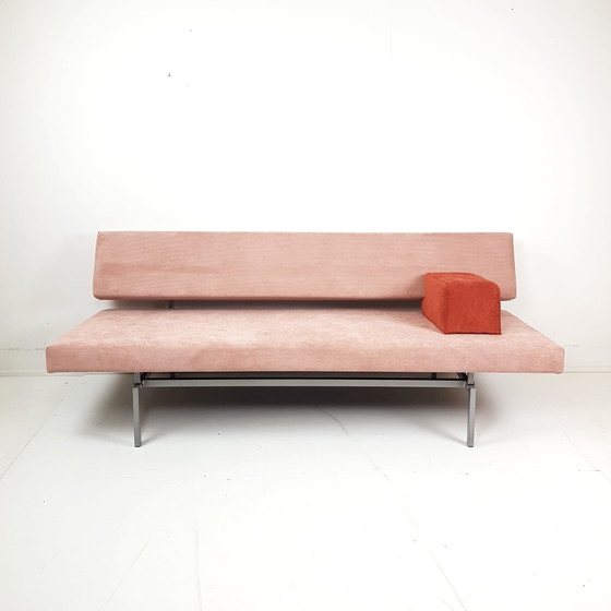 Image 1 of Sofá cama Gijs van der Sluis modelo 540 sofá cama recién tapizado rosa