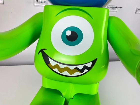 Image 1 of Bearbrick Disney Pixar Monsters & Co. MIKE versione 1000% MEDICOM toys
