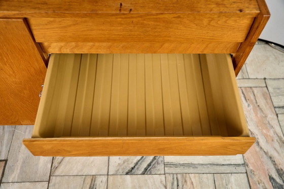 Image 1 of Credenza vintage in quercia di Jiří Jiroutek, anni '60, Cecoslovacchia