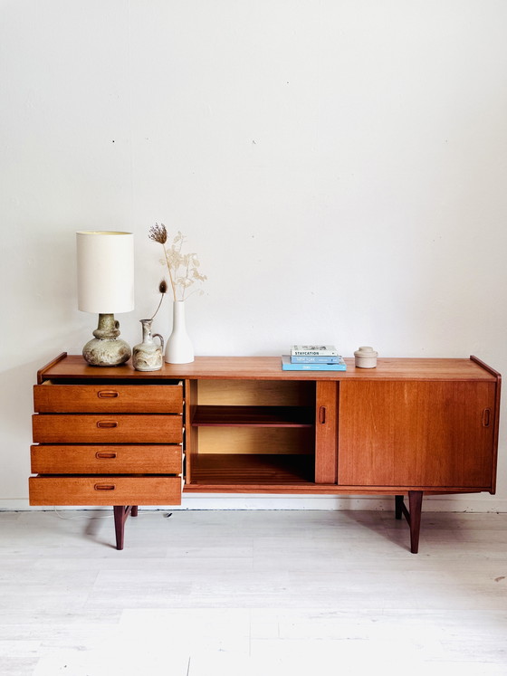 Image 1 of Credenza/cassettiera vintage anni '60 in teak