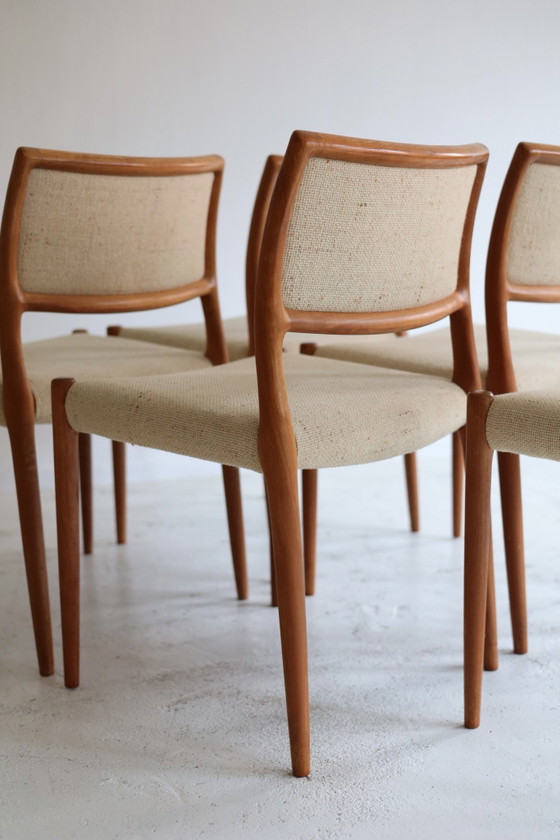 Set di 4 Sedie da pranzo vintage modello 80, Niels Otto Møller – Legno, Tessile (photo 8 of 9)