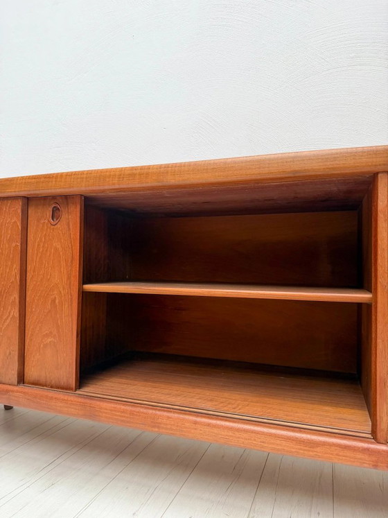 Grande credenza danese vintage in teak di H.P. Hansen, anni '60 – OMANN JUN, Credenze, Legno (photo 7 of 16)