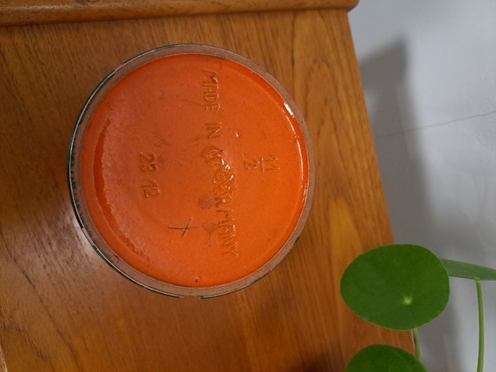 Image 1 of Pot de fleurs en céramique orange, Allemagne de l'Ouest, n° 1