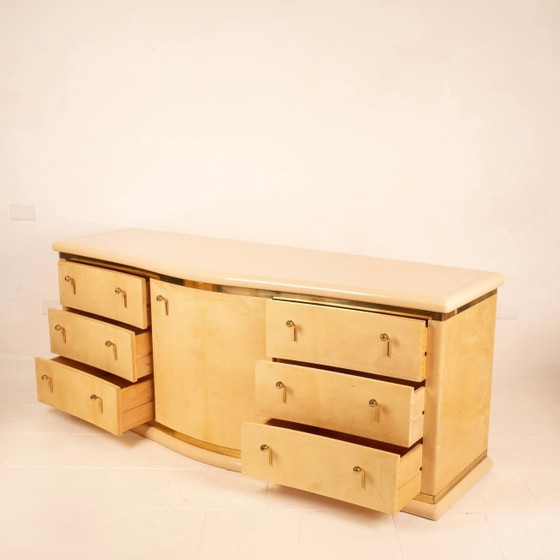Luciano Frigerio Nettuno Credenza Curva in Pergamena per Frigerio di Desio 1970 – Cassettiere, Brass (photo 11 of 27)