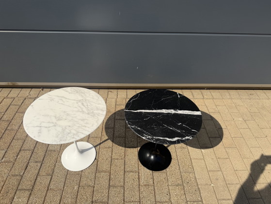 Image 1 of Knoll Tulip side table Nero Marquina marble in NEW CONDITION! Eero Saarinen