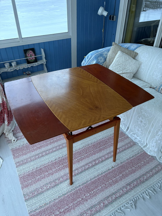 Image 1 of Extendable saloon table
