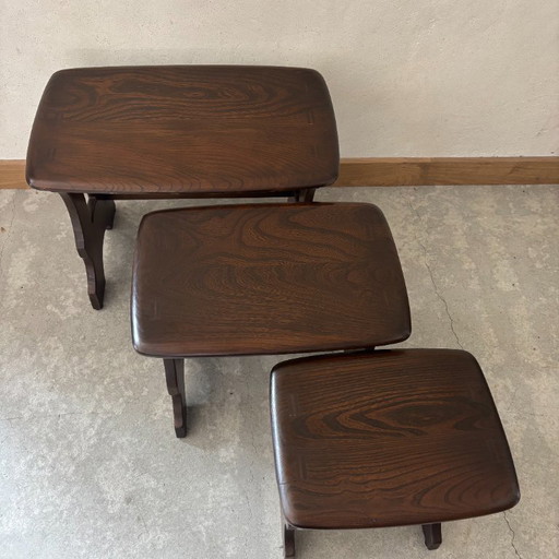 Tables gigogne Ercol