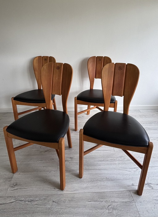Set of four vintage dining chairs in Scandinavian style