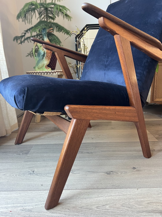 Image 1 of Poltrona loft vintage con rivestimento nuovo