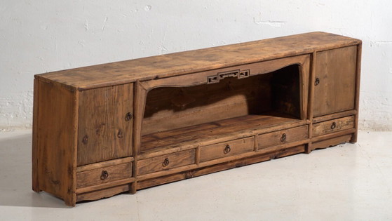 Aparador bajo antiguo de madera de pino – China, circa 1930 – Aparadores con vitrina (photo 3 of 40)