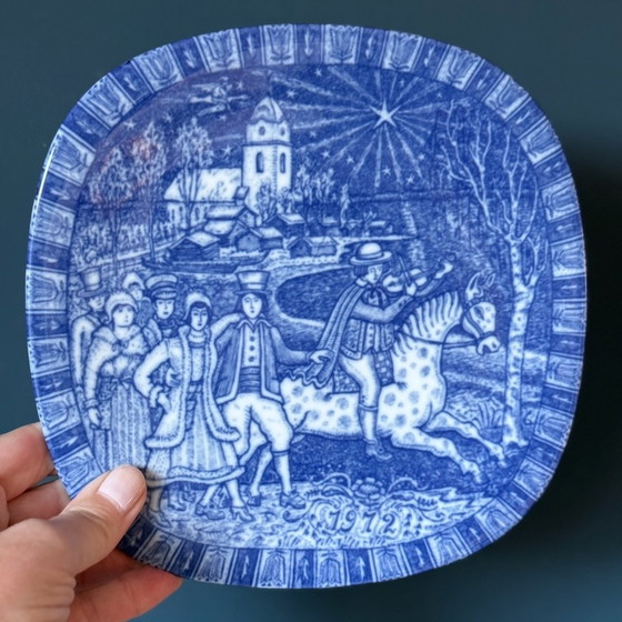 Image 1 of Rörstrand Julen set of 8 Gunnar Nylund plates