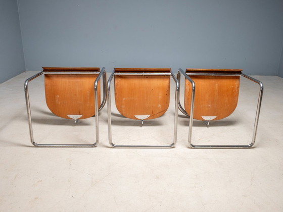 Image 1 of Tsjechoslowaakse functionalistische eethoek, toegeschreven aan Jindřich Halabala, jaren 1930-1940.