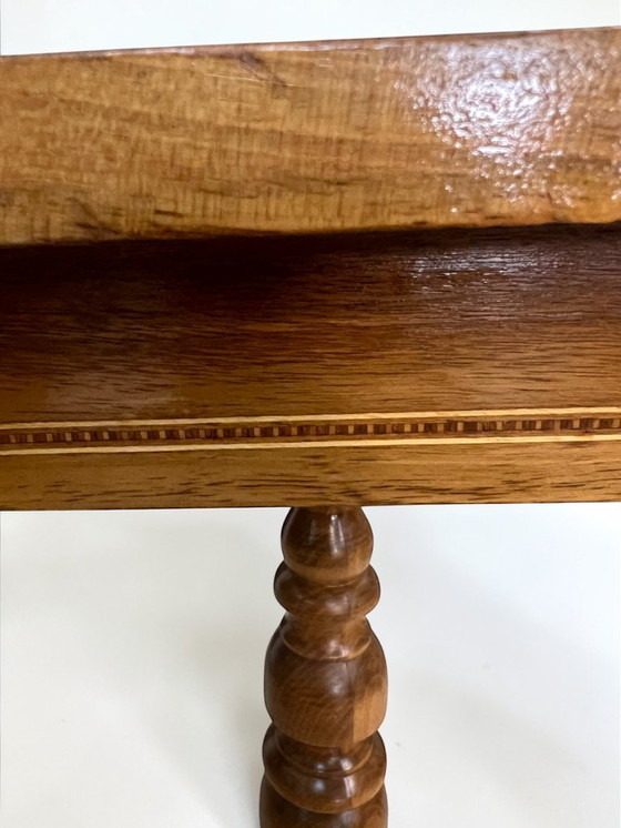 Image 1 of Antieke salontafel met inlegwerk, circa 1900, Biedermeier-stijl, walnootfineer, bijzettafel, vintage tafel